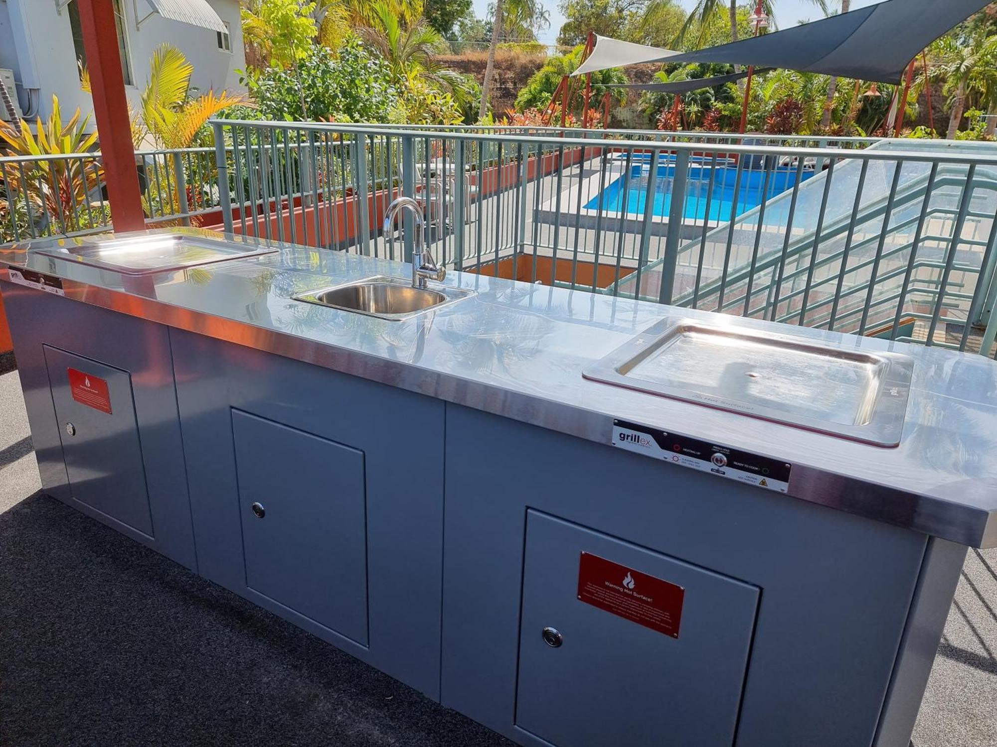 Cullen Bay Resorts Darwin Eksteriør bilde